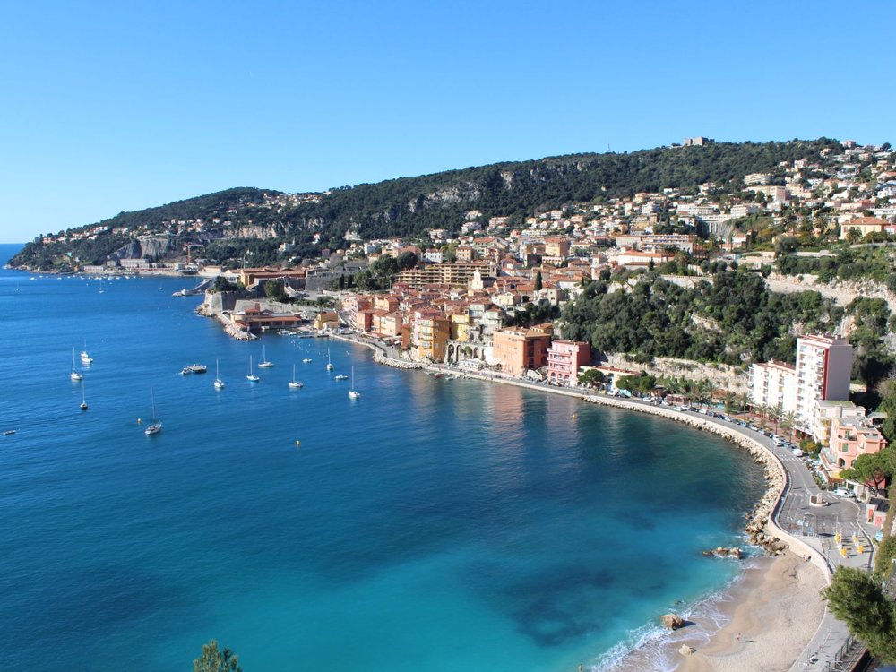 De Saint-Tropez à Monaco, l'été se porte en Cap Camarat